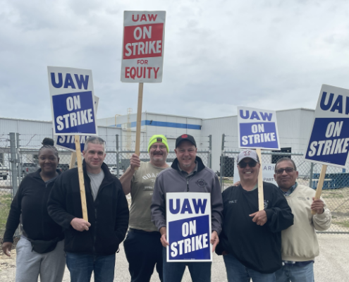 500 WORKERS AT CLARIOS MARK ONE WEEK ON STRIKE, GAIN SUPPORT FROM SENATOR SHERROD BROWN