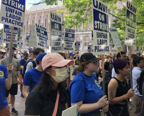 POSTDOCS AND RESEARCHERS AT THE UNIVERSITY OF WASHINGTON ARE ON STRIKE