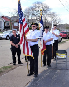 Veterans Committee members Leo Collins, TomAvenarius and Don Thul, left, posted the colors.
PHOTO: DAN WHITE/UAW LOCAL 94
