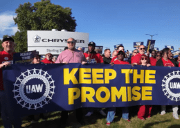 Photo of UAW members and leaders at rally demanding that Stellantis Keeps the Promise.