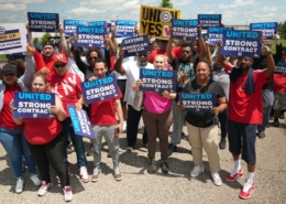 Photo of UAW Local 653 members rallying for a fair contract at Challenge Manufacturing in Pontiac, MI.