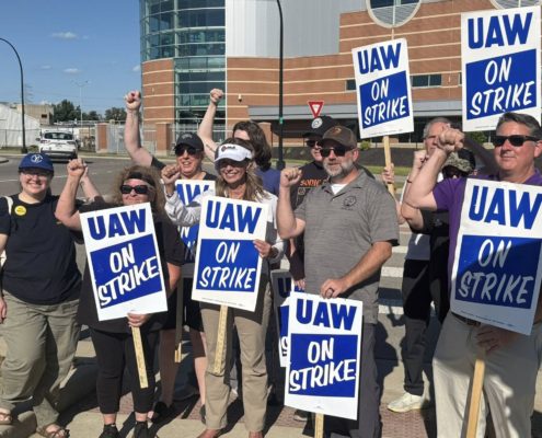 Photo of UAW Local 647 members on the picket line at GE Aerospace in Evendale, OH.
