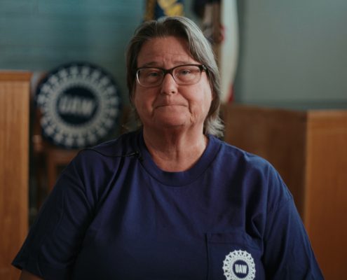 Photo of a UAW Local 807 member at the local's union hall in Burlington, IA.