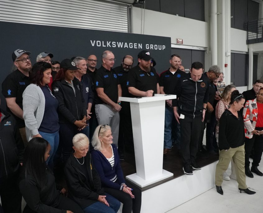 The UAW Local 42 Volkswagen bargaining committee announces the tentative agreement with VW in Chattanooga, TN, has been ratified by 96% on February 19, 2026.