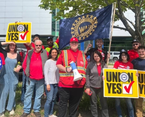Photo of Michigan Science Center workers and UAW members in Detroit.